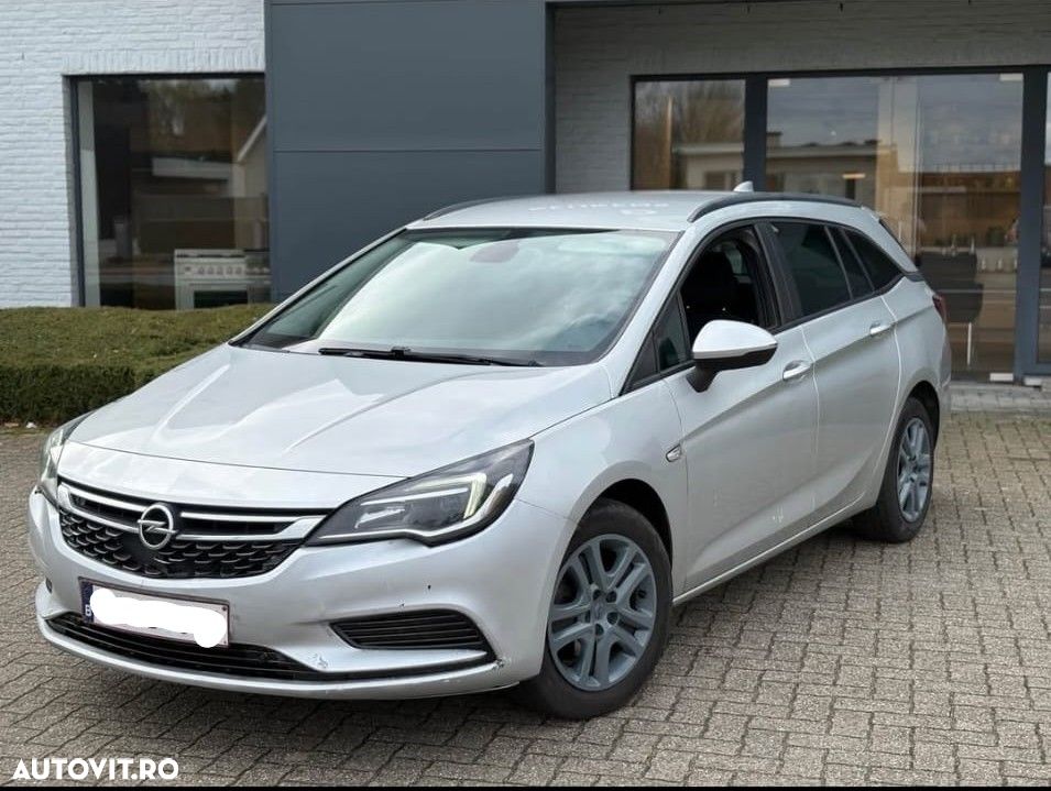 Opel Astra 1.6 D (CDTI) Dynamic - 1