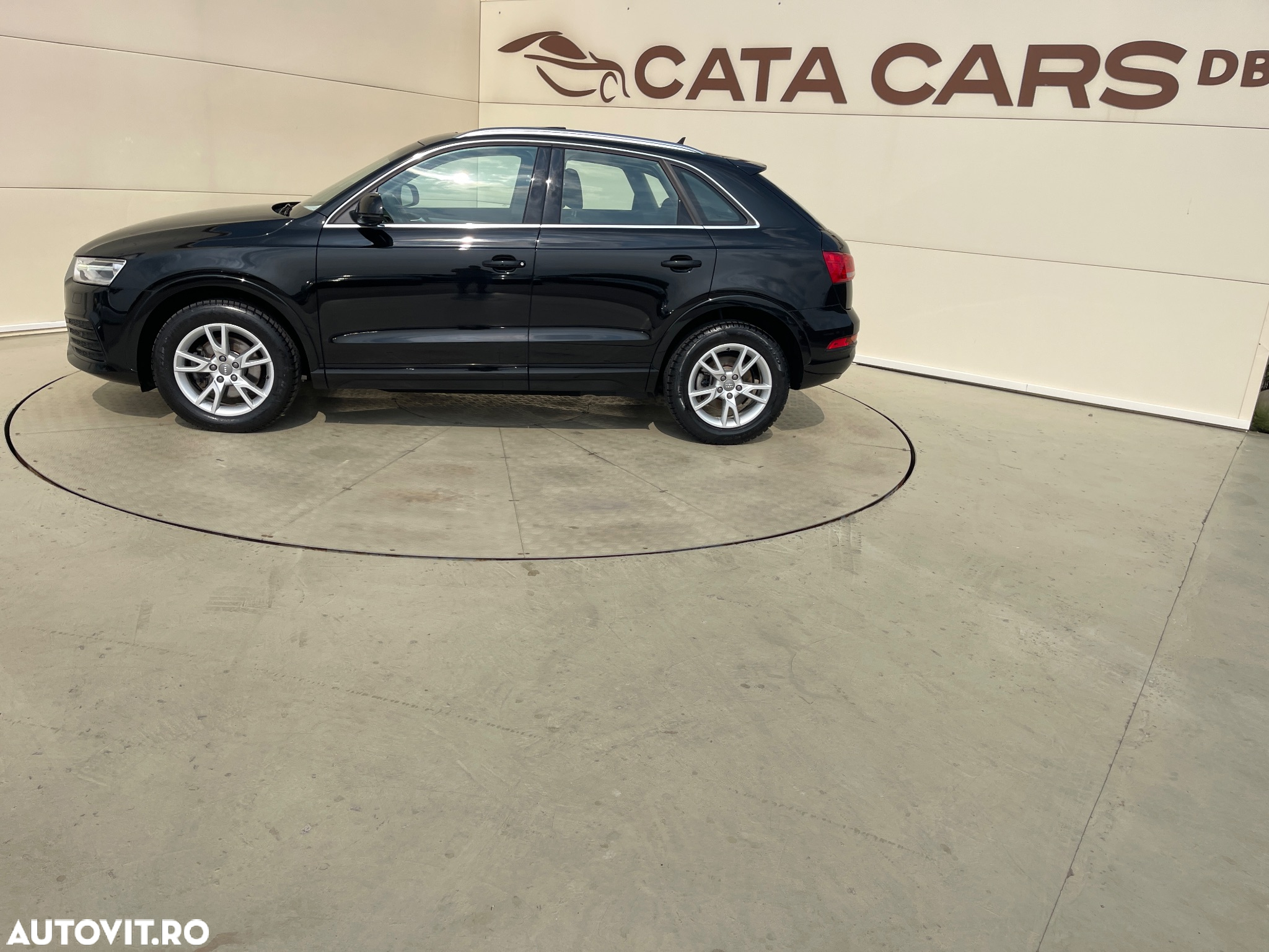 Audi Q3 2.0 35 TDI S tronic - 7