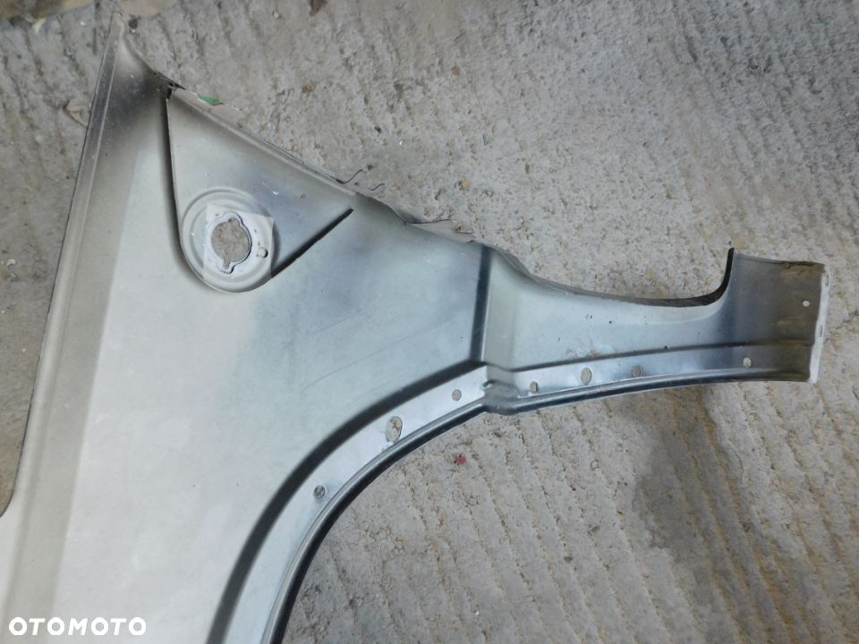 błotnik prawy przód przedni  JEEP LIBERTY 01-04 czarny - 5