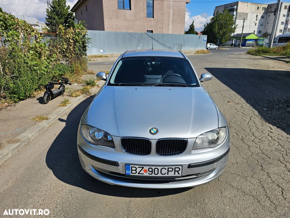 BMW Seria 1 116i - 12