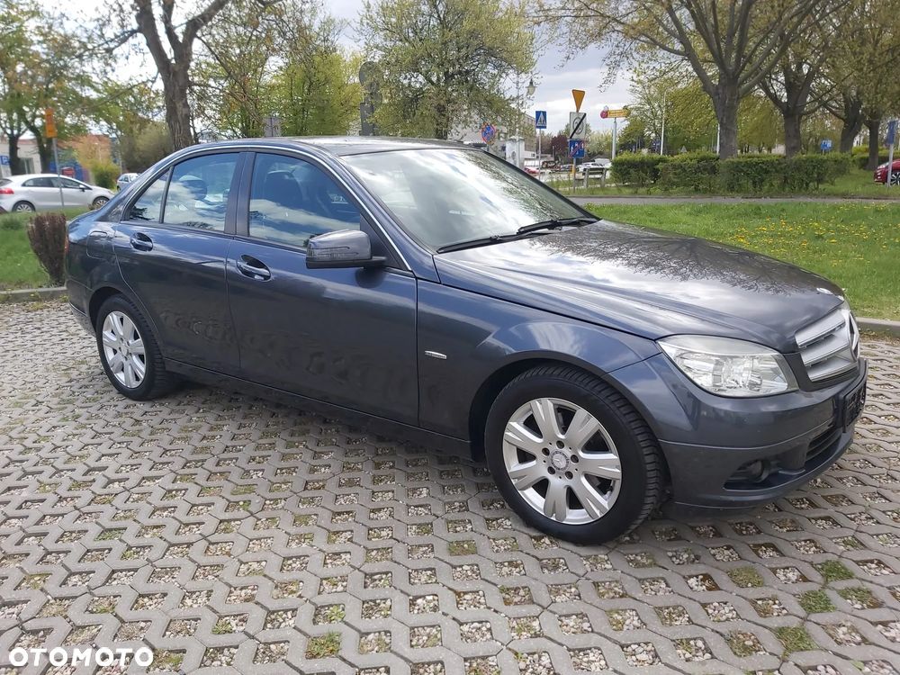 Mercedes-Benz Klasa C 200 CDI BlueEff Avantgarde - 7