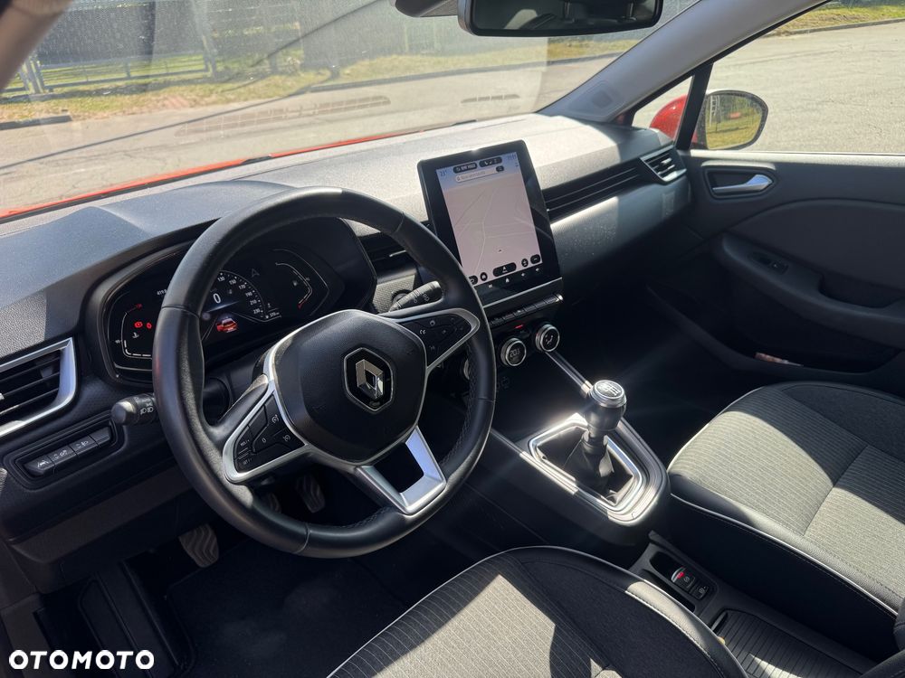 Renault Clio TCe 90 EVOLUTION - 13