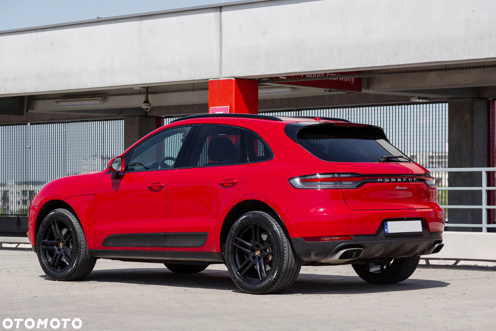 Porsche Macan Standard - 4