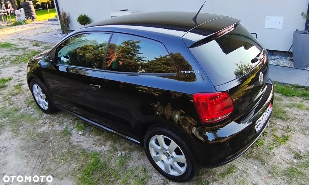 Volkswagen Polo - 11