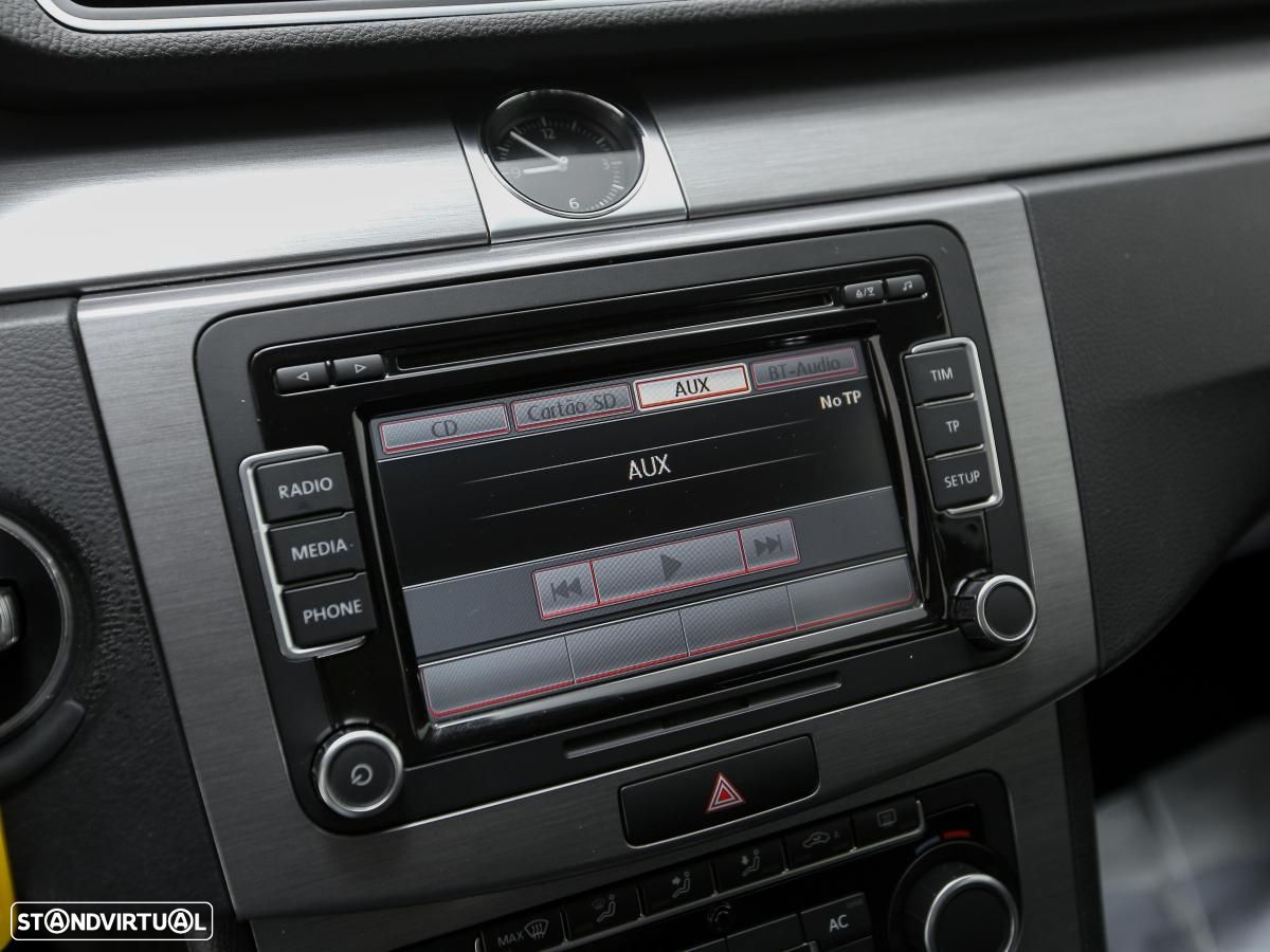 VW Passat Variant 2.0 TDi Confortline - 18