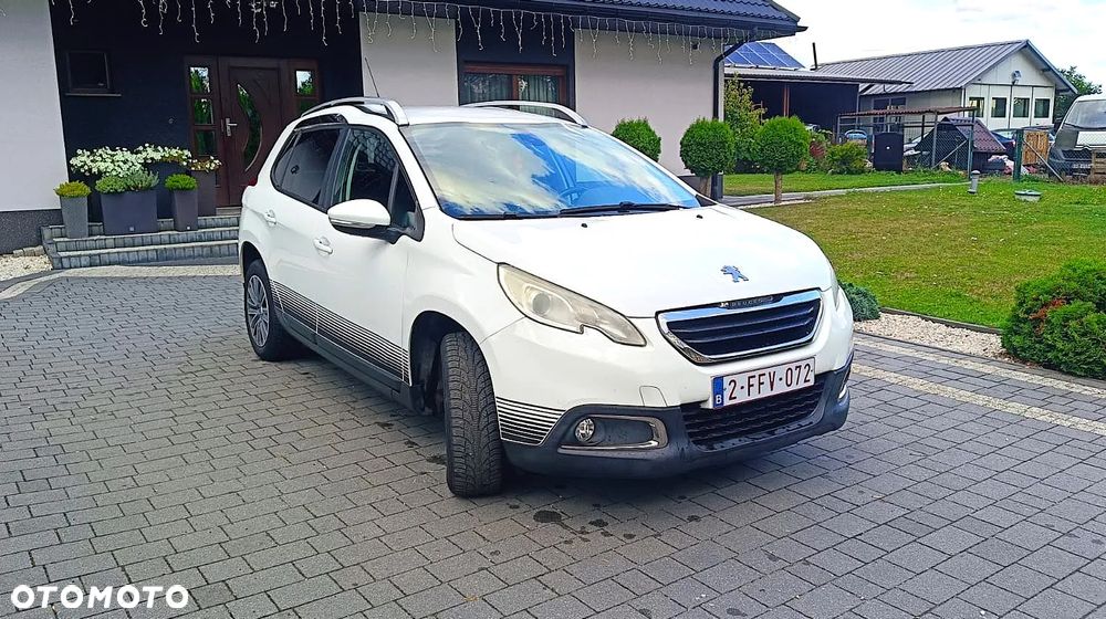 Peugeot 2008 1.2 Pure Tech Style - 2