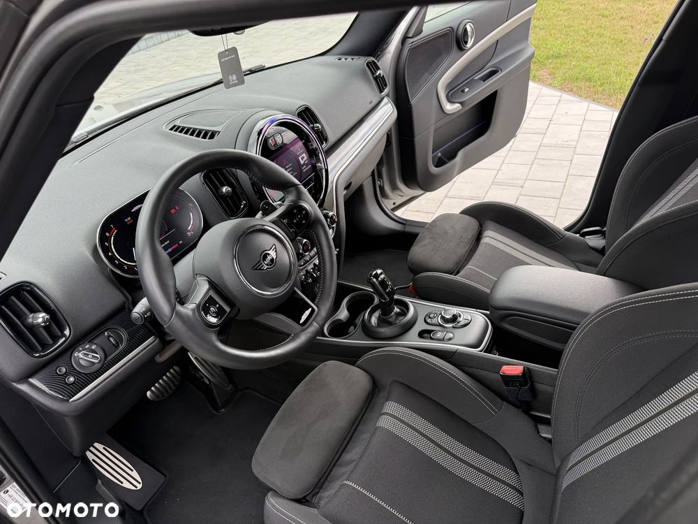 MINI John Cooper Works - 11