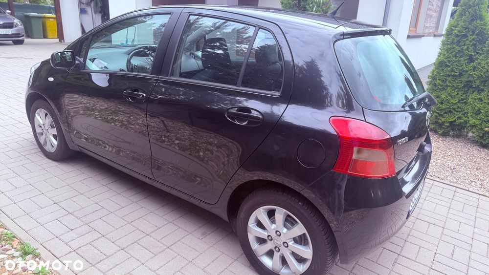 Toyota Yaris 1.33 VVT-i Edition - 11