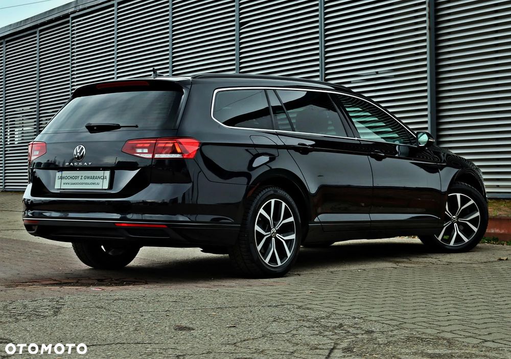 Volkswagen Passat 2.0 TDI EVO Elegance DSG - 11