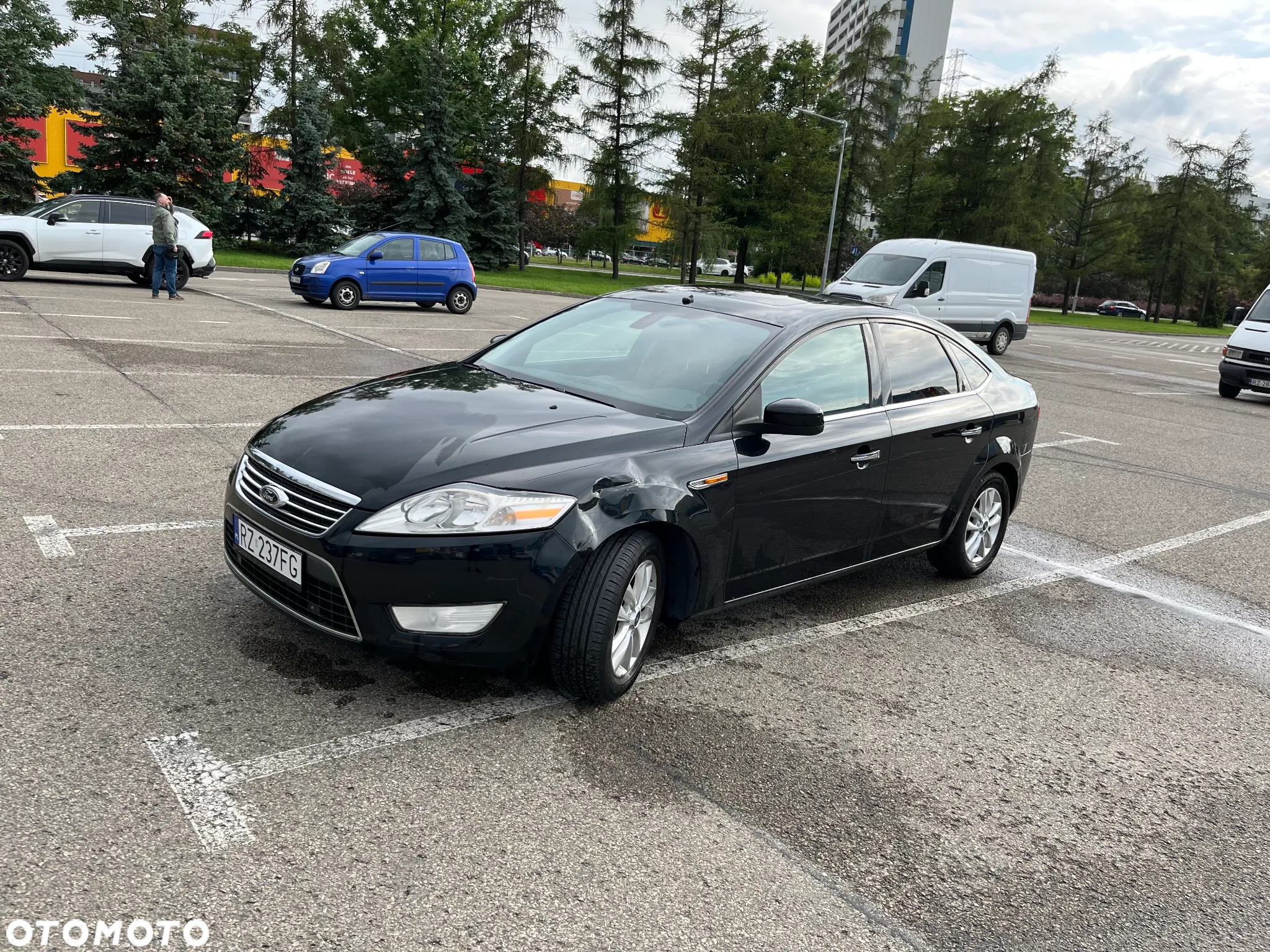 Ford Mondeo 2.0 Ghia - 5