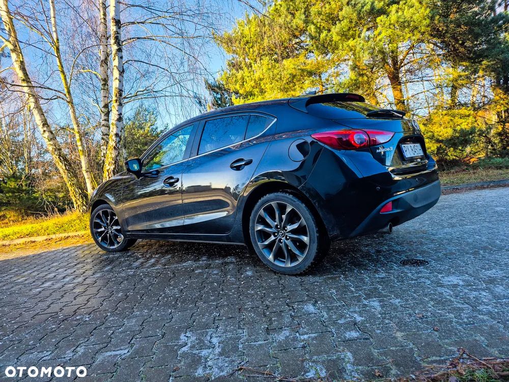 Mazda 3 - 10