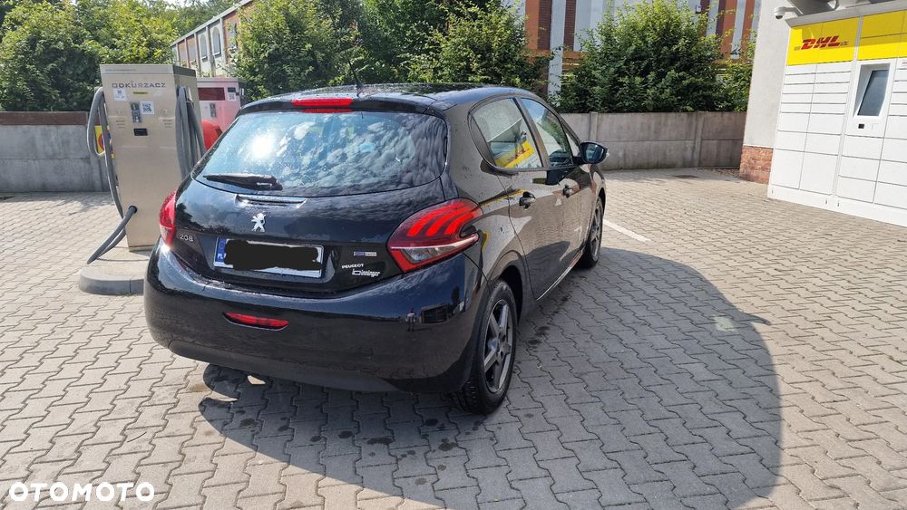 Peugeot 208 1.2 PureTech Active - 5