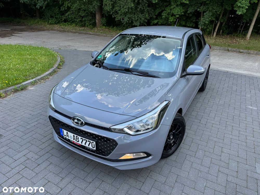 Hyundai i20 blue 1.2 Style - 6