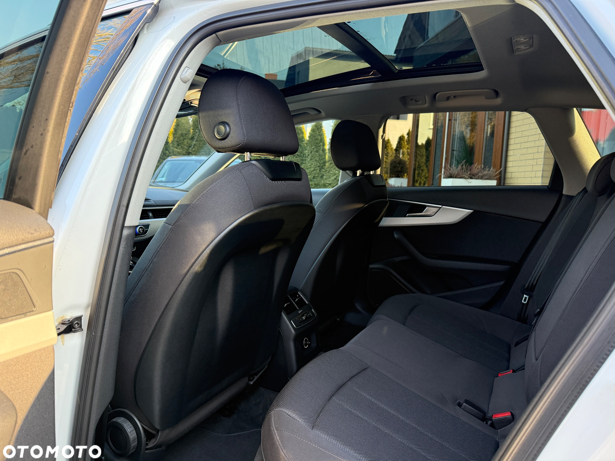 Audi A4 Allroad quattro 45 TFSI S tronic - 16