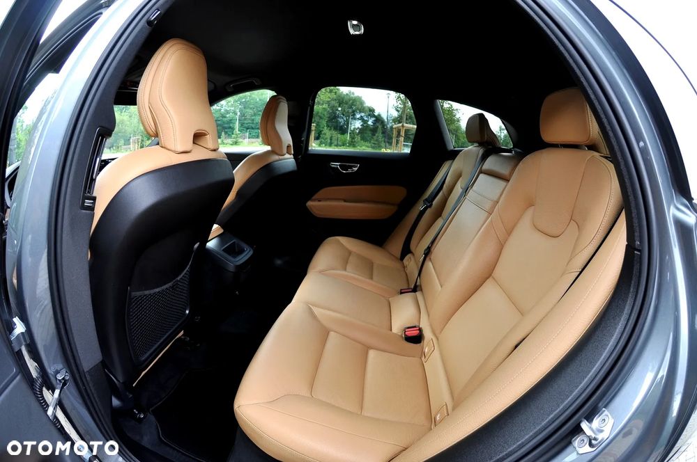 Volvo XC 60 D4 Inscription - 25