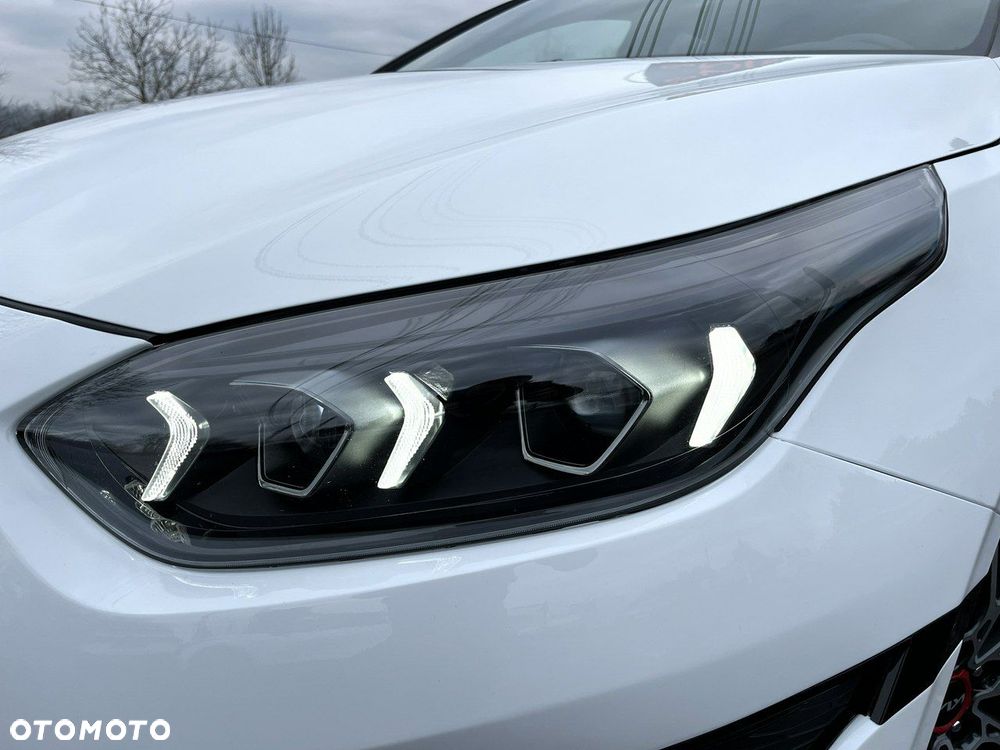 Kia ProCeed 1.6 T-GDI DCT7 OPF GT - 26