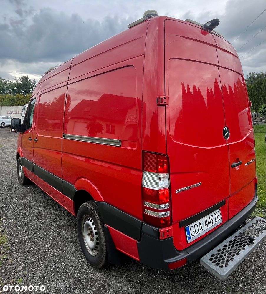 Mercedes-Benz Sprinter 319 Bluetec 3.0 v6 - 4