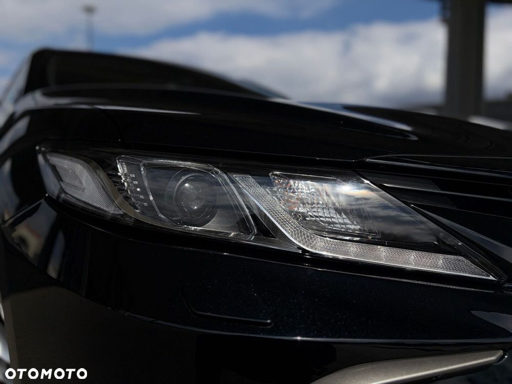 Toyota Camry 2.5 Hybrid Comfort CVT - 13