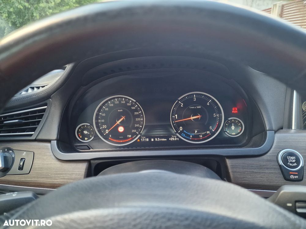 BMW Seria 7 730d xDrive - 11