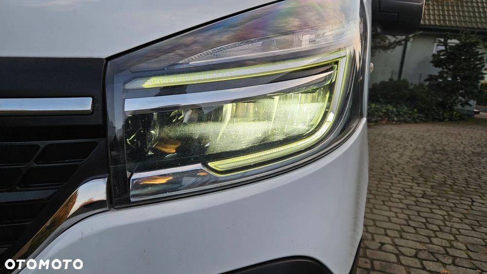 Renault Trafic - 15