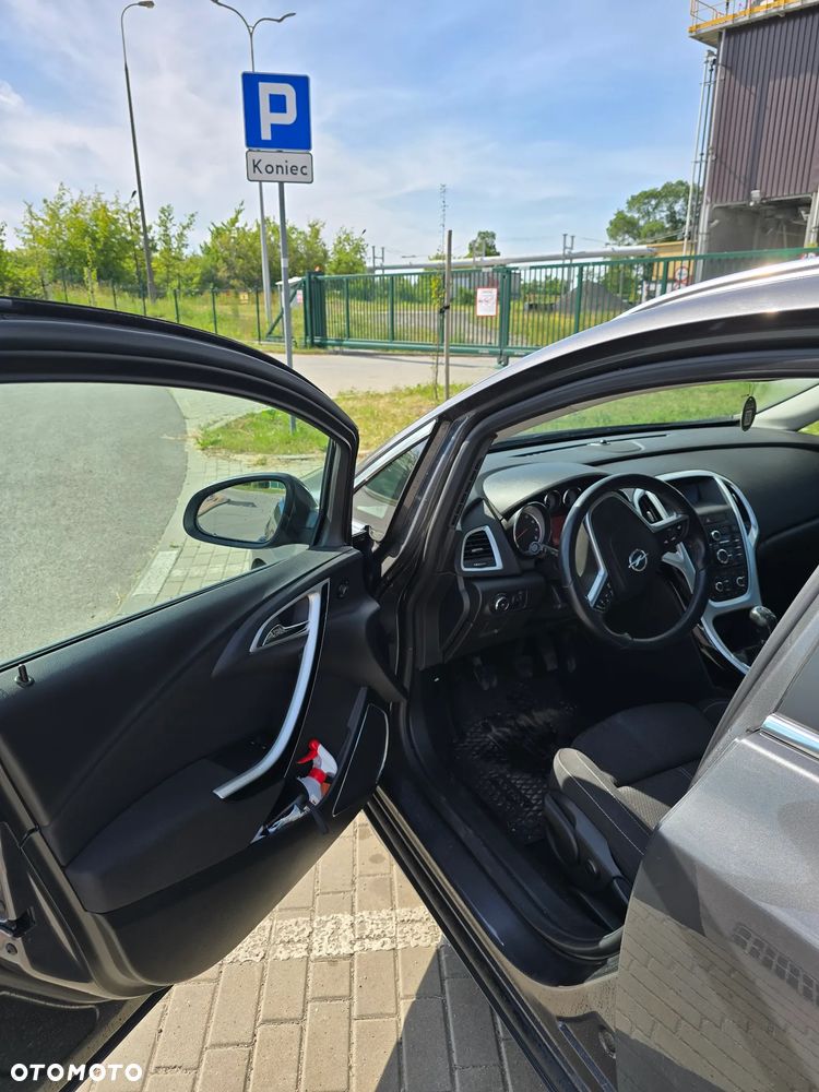 Opel Astra 1.4 T Sport - 18