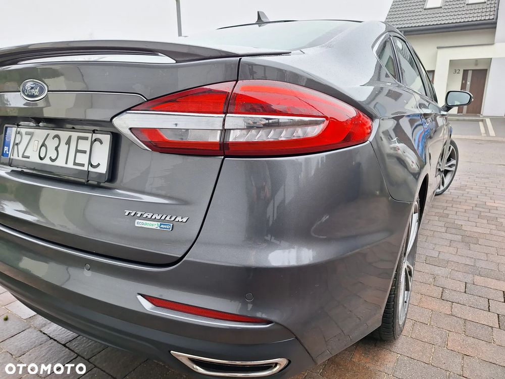 Ford Fusion - 29