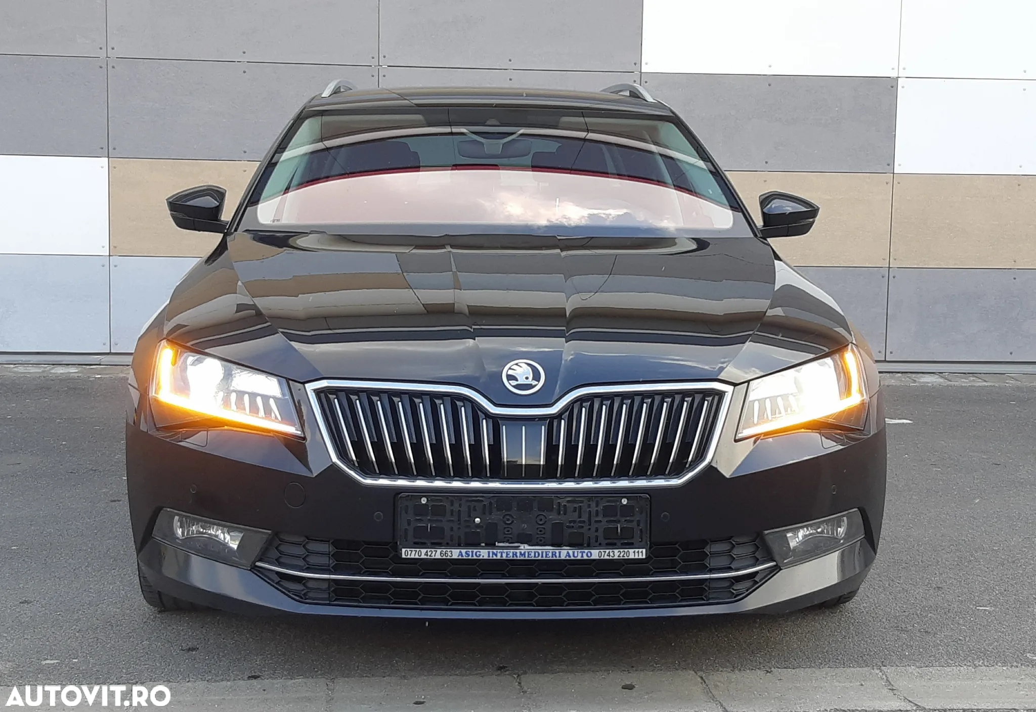 Skoda Superb Combi 2.0 TDI DSG Style - 3