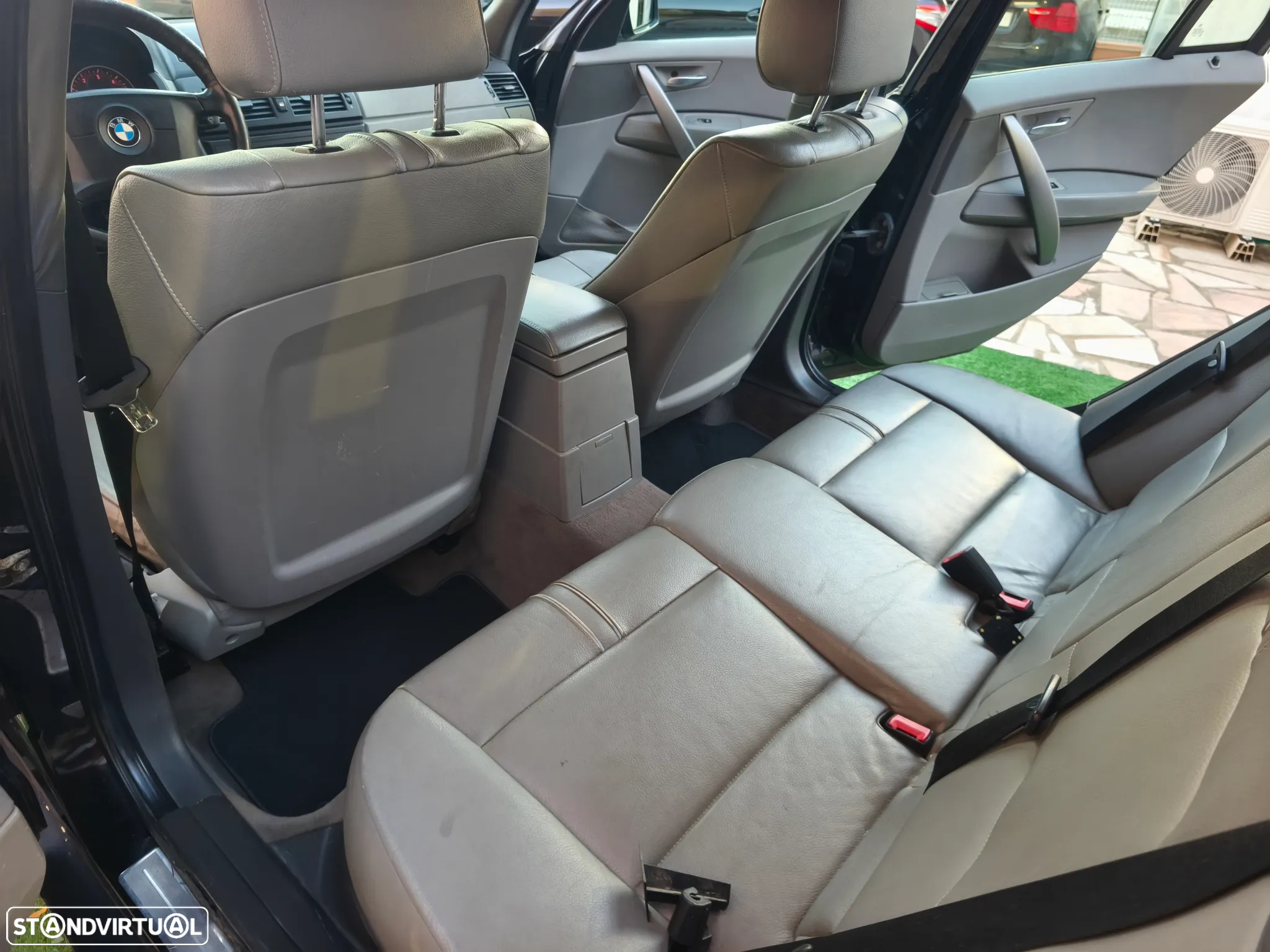 BMW X3 2.0 d SE - 22