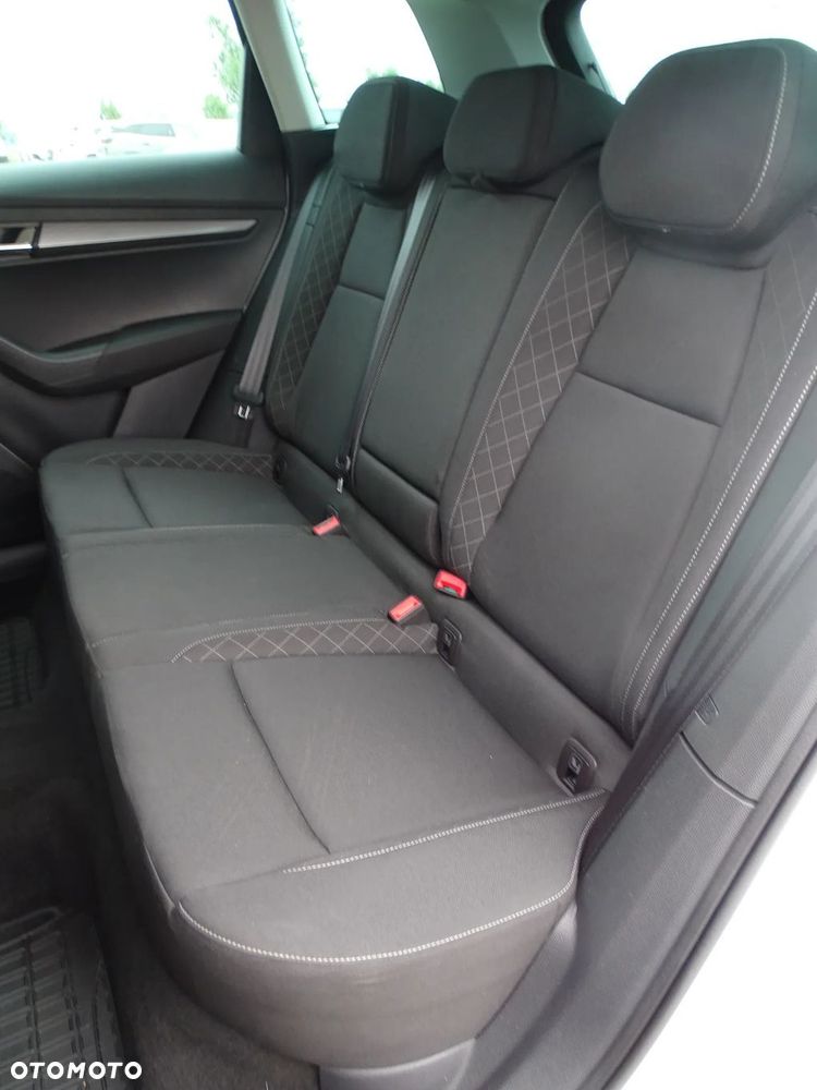 Skoda Karoq 2.0 TDI SCR 4x2 Ambition - 16