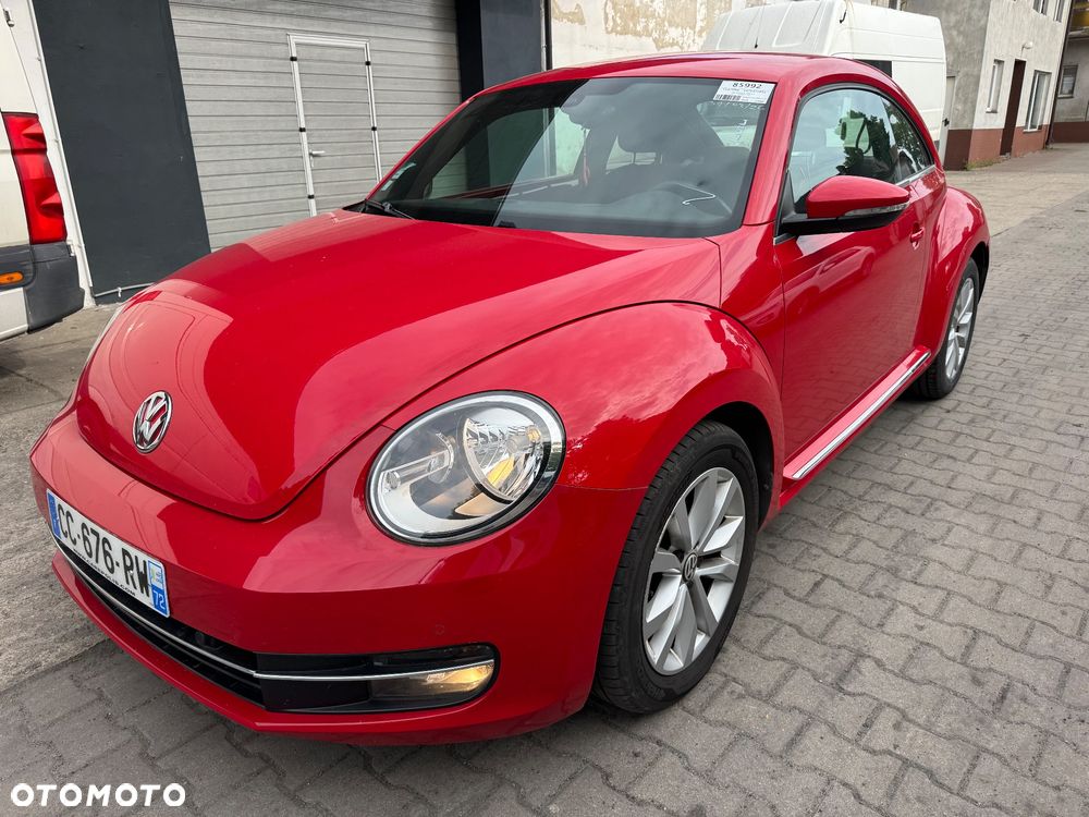 Volkswagen New Beetle - 1