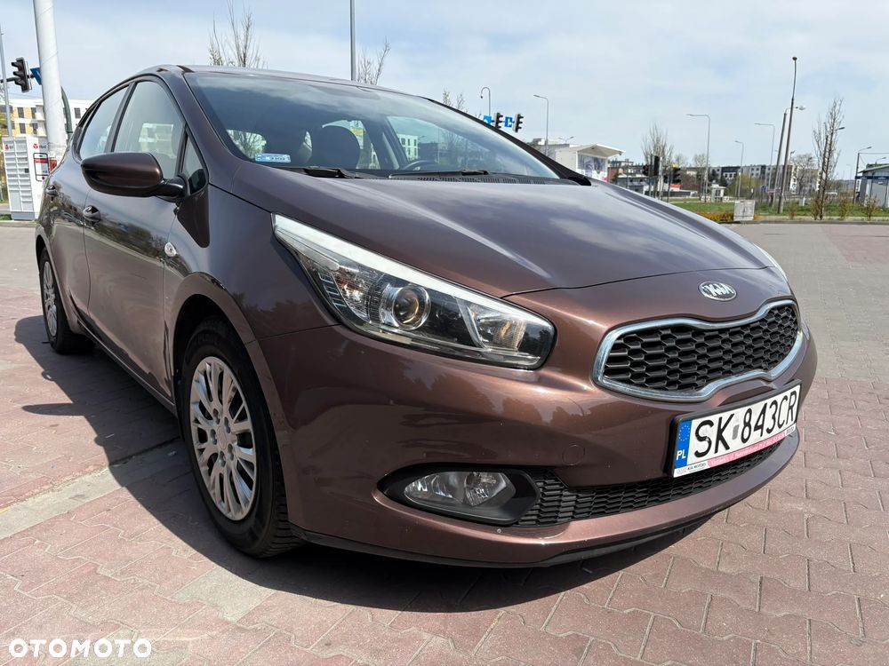 Kia Ceed 1.6 GDI M - 4