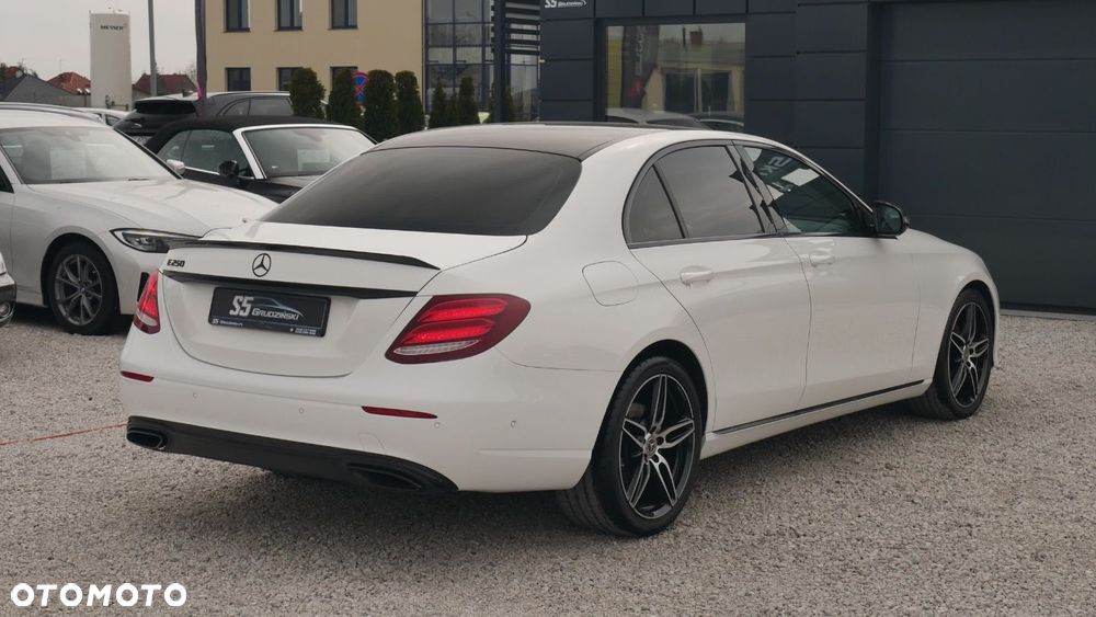 Mercedes-Benz Klasa E - 7