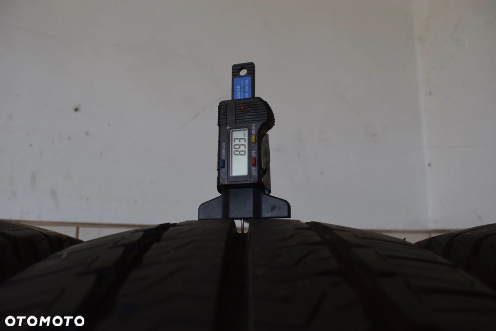 R16C 225/75 Michelin Agilis Camping Cena za komplet - 5