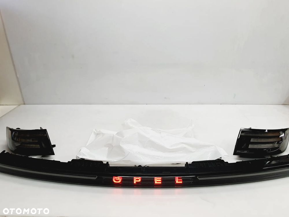 OPEL GRANDLAND X 24+ LAMPA TYŁ LEWA PRAWA BLENDA ORYGINAŁ EU!!!