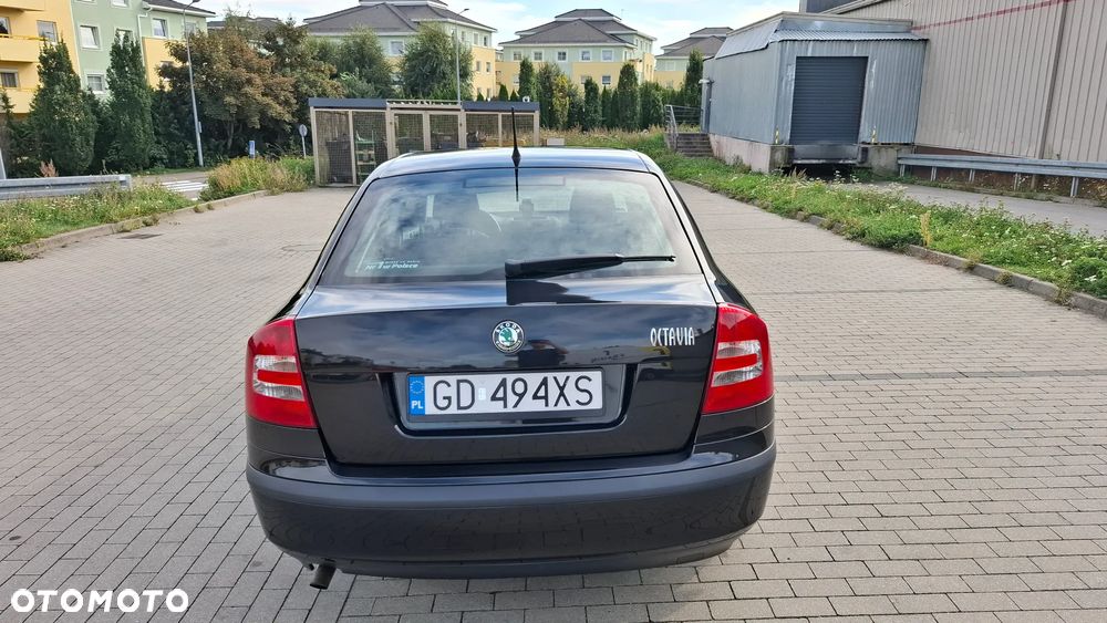 Skoda Octavia 2012 photo 4