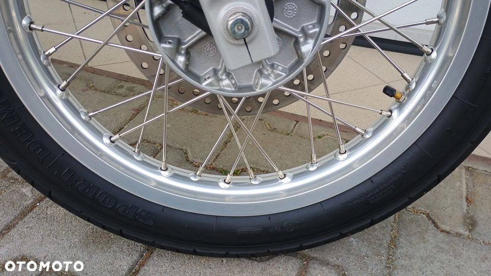 Royal Enfield Continental - 31