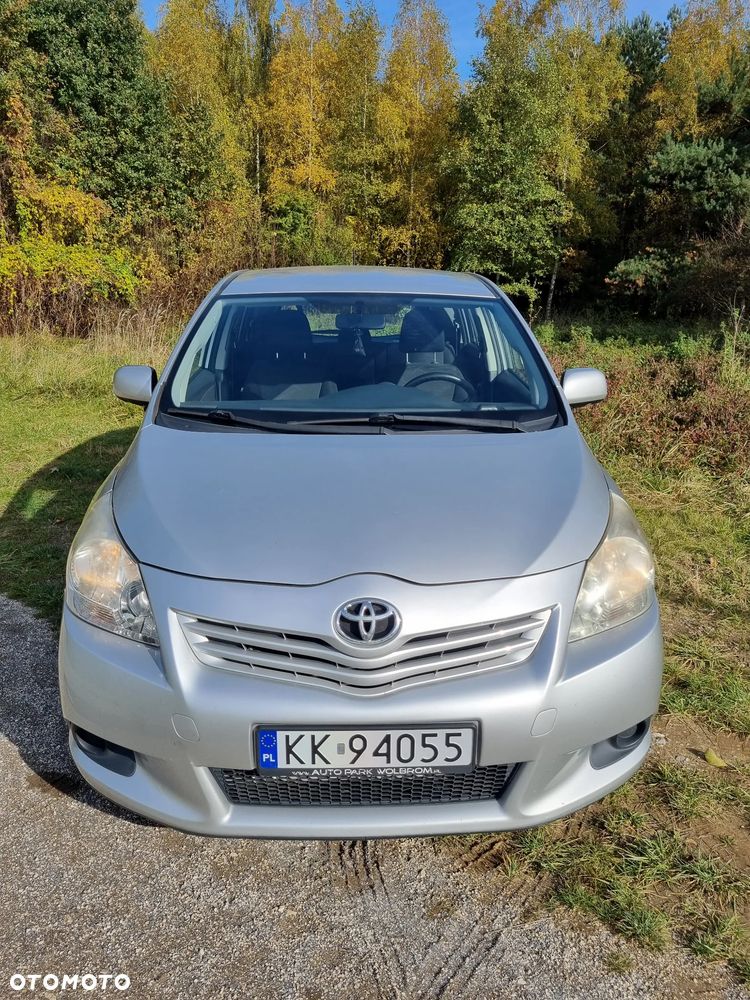 Toyota Verso - 7