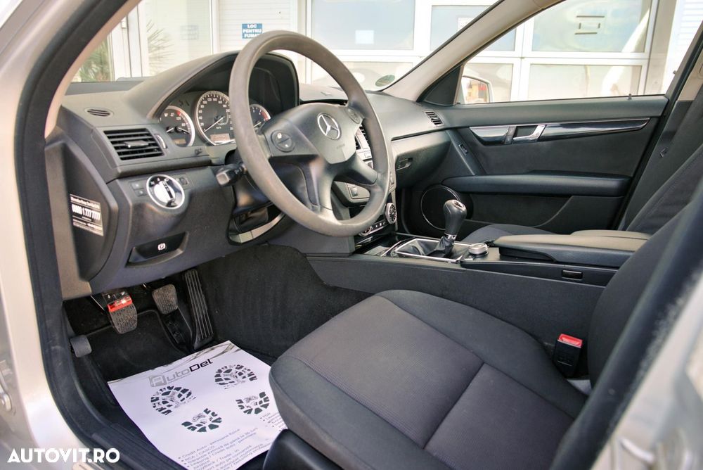Mercedes-Benz C 200 CDI DPF (BlueEFFICIENCY) Avantgarde - 20