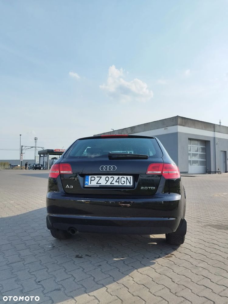 Audi A3 Sportback 2.0 TDI DPF Attraction - 5