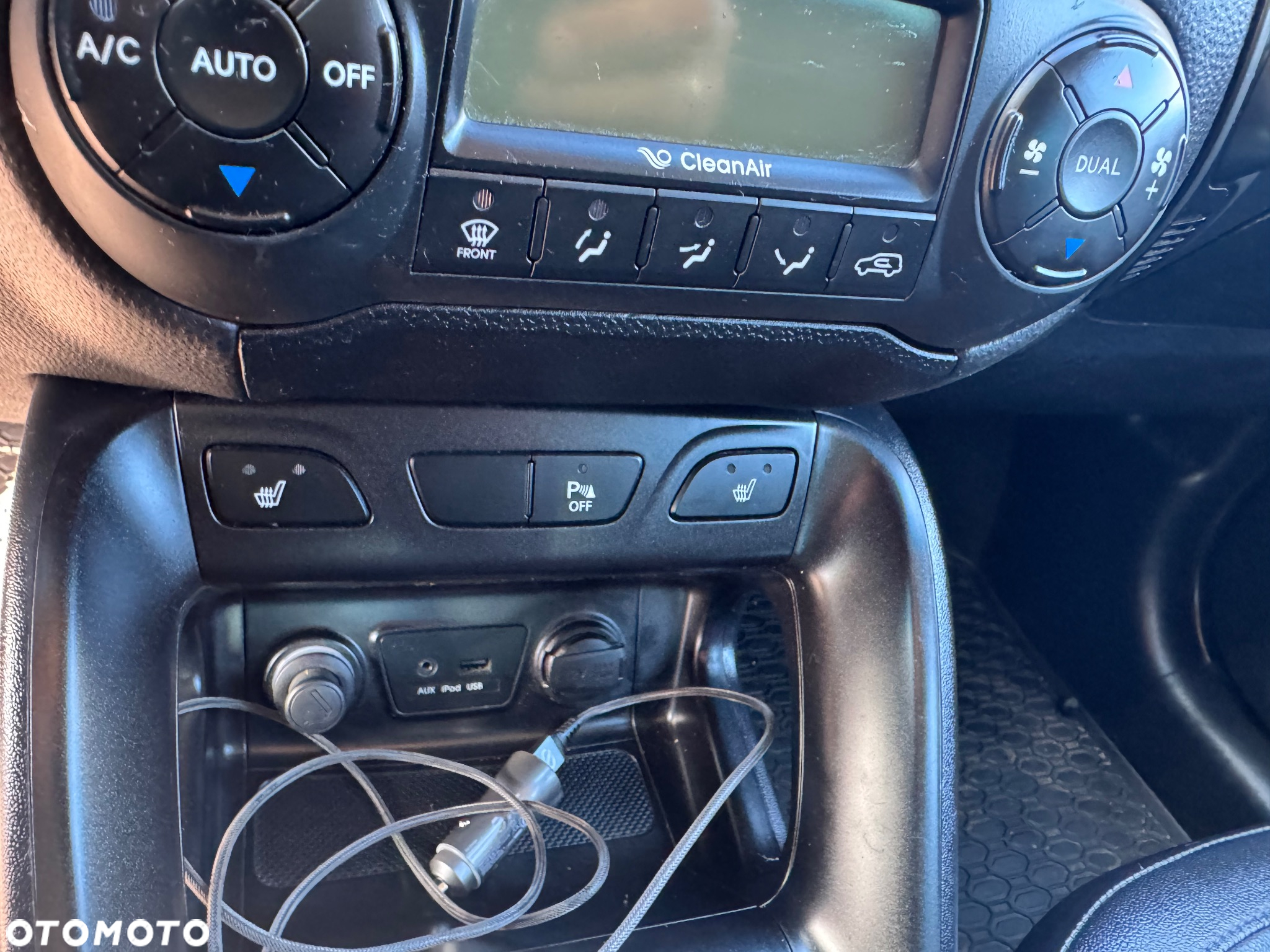 Hyundai ix35 1.7 CRDi Premium 2WD - 12