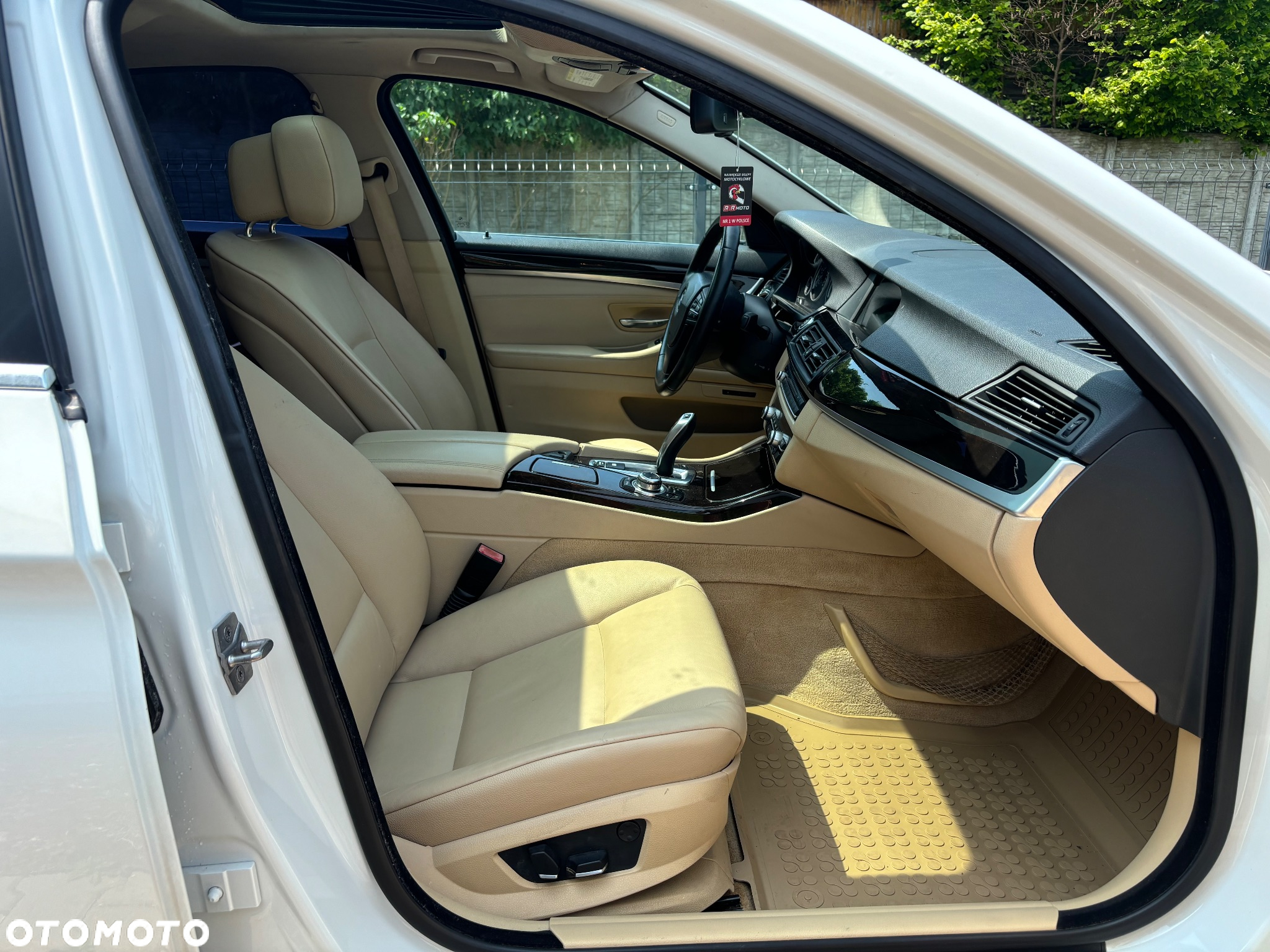 BMW Seria 5 - 16
