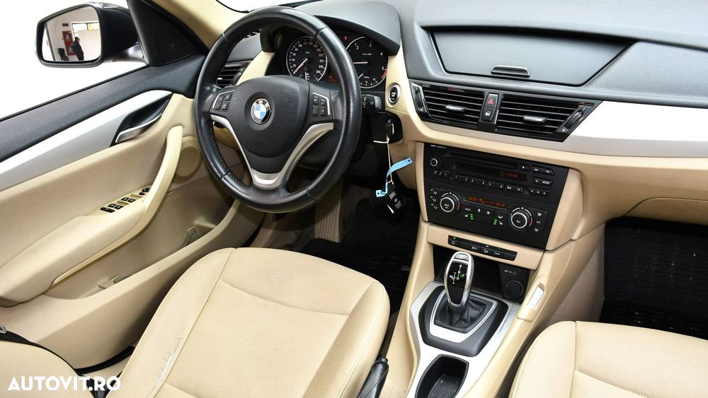 BMW X1 xDrive18d Aut. Sport Line - 13