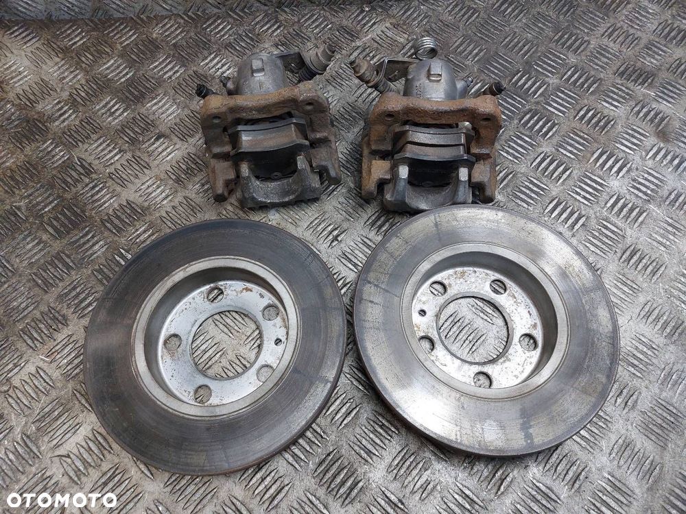 TARCZE HAMULCOWE TYŁ + KLOCKI + ZACISKI SEAT TOLEDO II LEON I GOLF IV BOSCH - 4