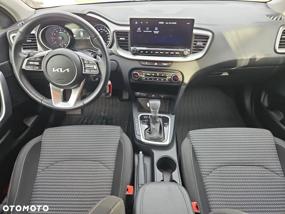 Kia Ceed 1.5 T-GDI M DCT - 10