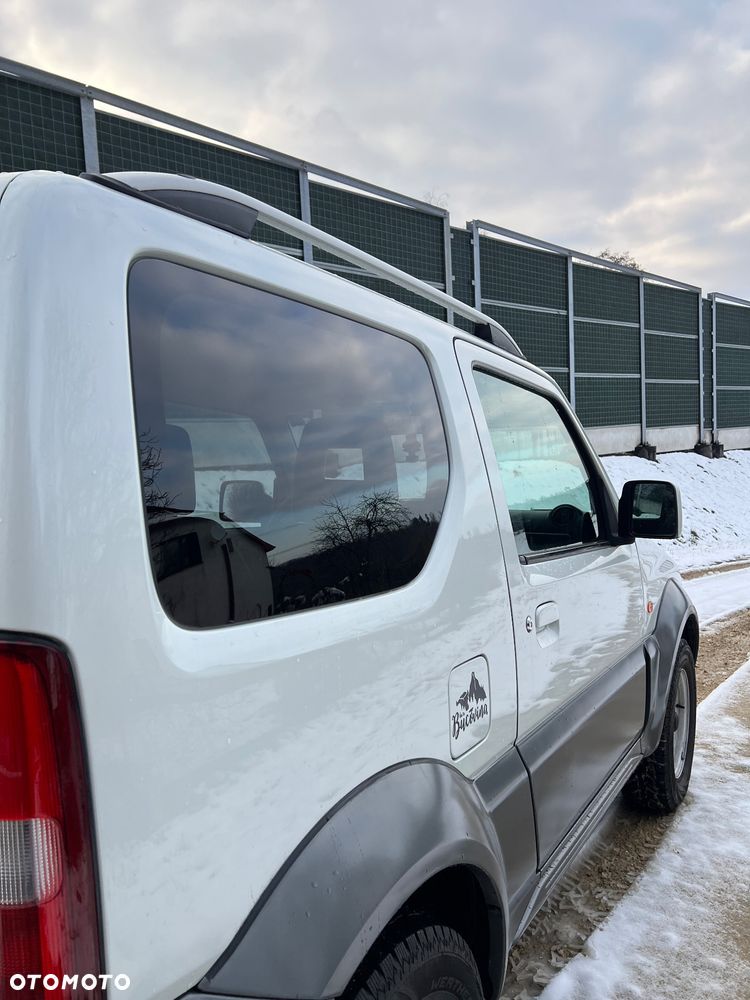 Suzuki Jimny 1.3 Elegance - 23