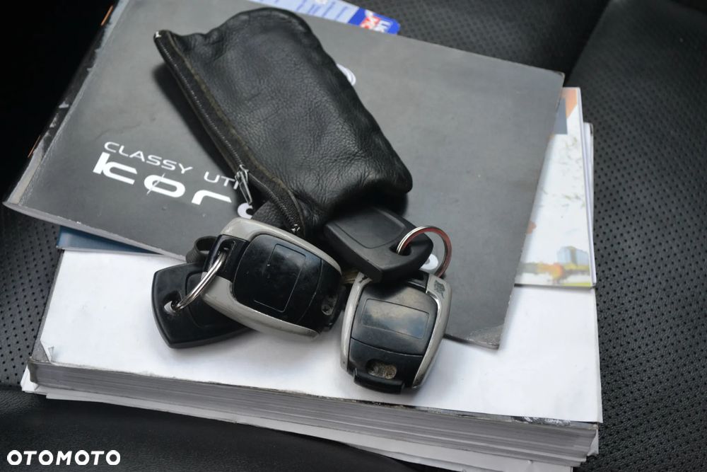 SsangYong/KGM Korando 2.0 E-XDi DPF 2WD Sapphire - 40
