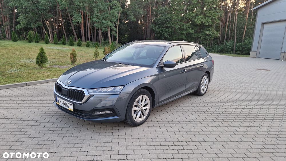 Skoda Octavia 2.0 TDI SCR Ambition DSG - 2