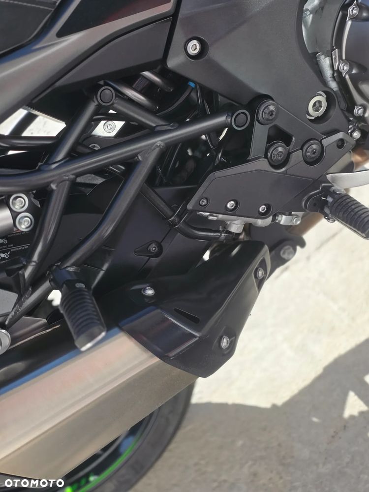 Kawasaki Versys 1000 - 21
