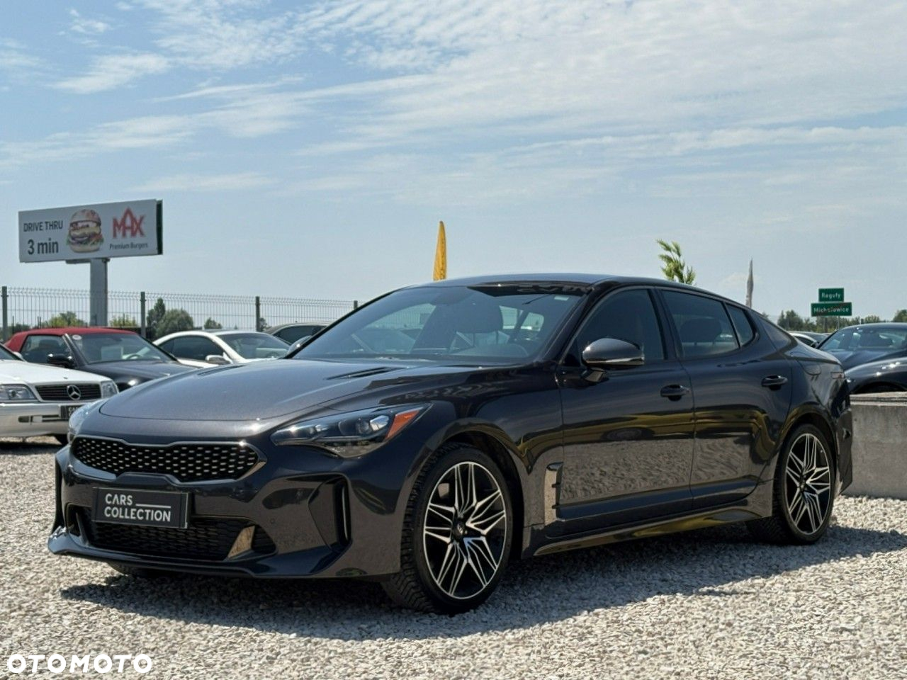 Kia Stinger - 8