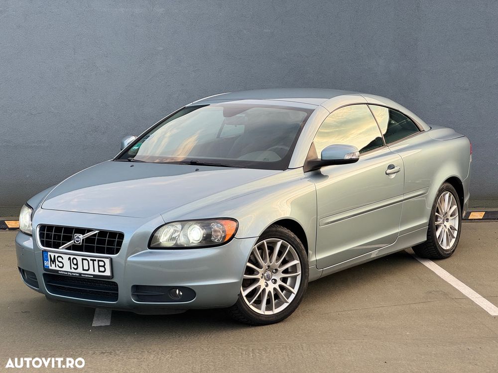 Volvo C70 2.0D Kinetic - 10